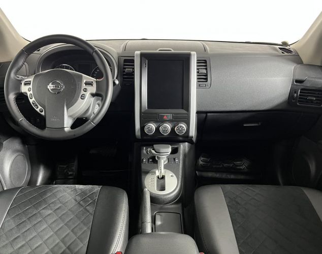 Nissan X-Trail  XE