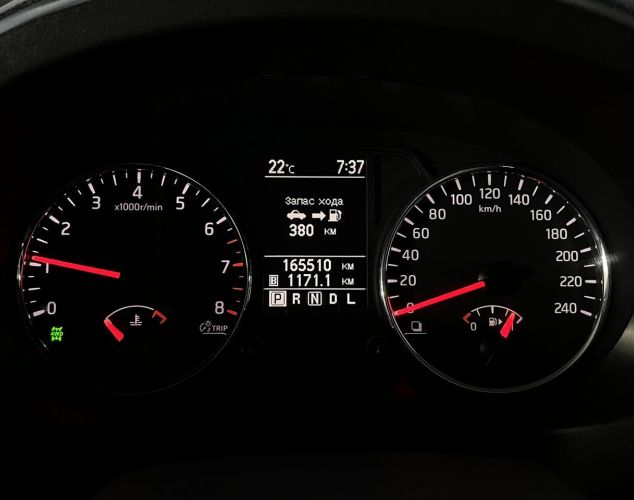 Nissan X-Trail  XE