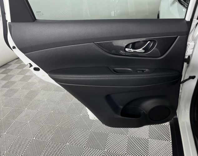 Nissan X-Trail  XE