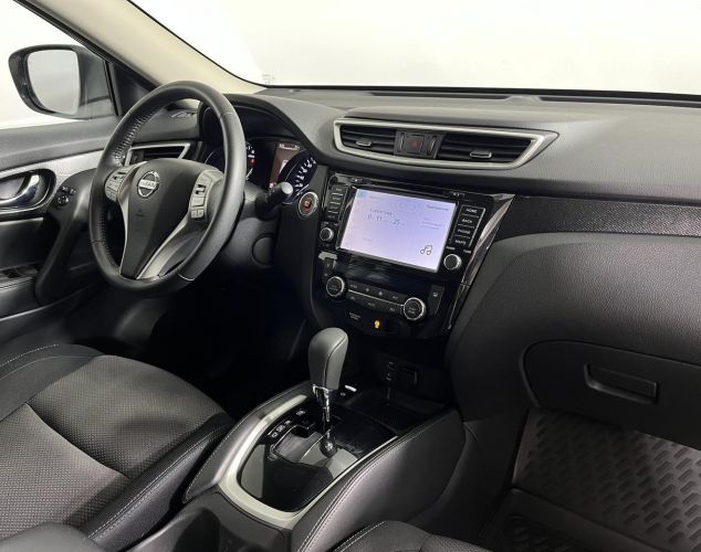 Nissan X-Trail  XE