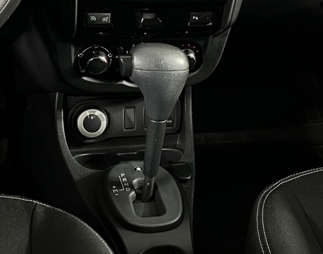 Renault Duster  Drive