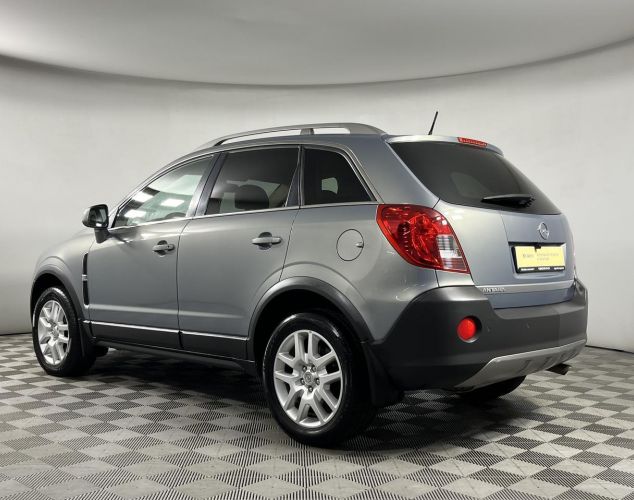 Opel Antara  