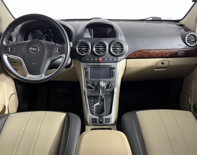 Opel Antara  