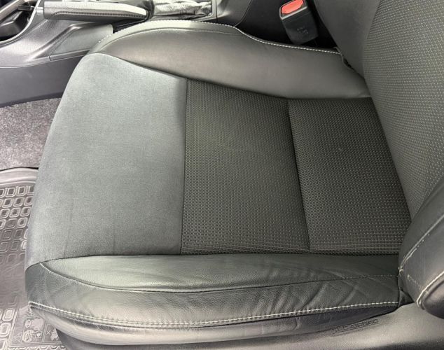 Toyota RAV4  Exclusive