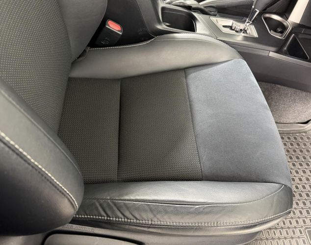 Toyota RAV4  Exclusive