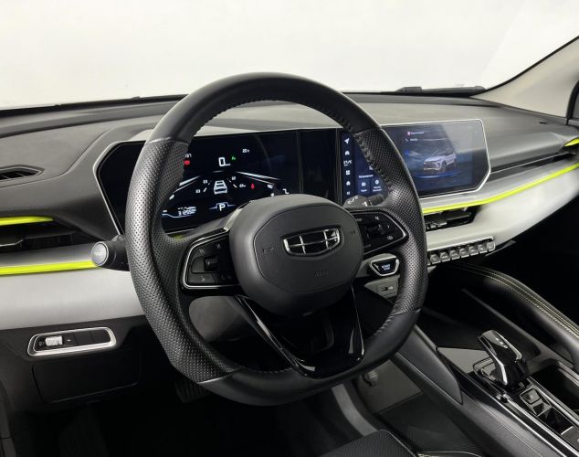 Geely Coolray  