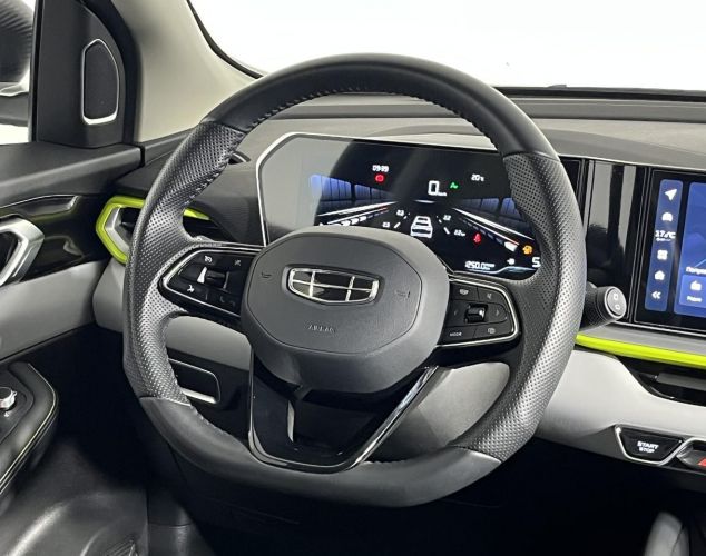 Geely Coolray  