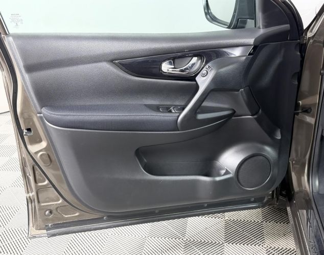 Nissan Qashqai  LE