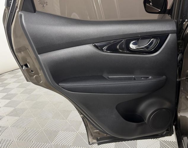Nissan Qashqai  LE
