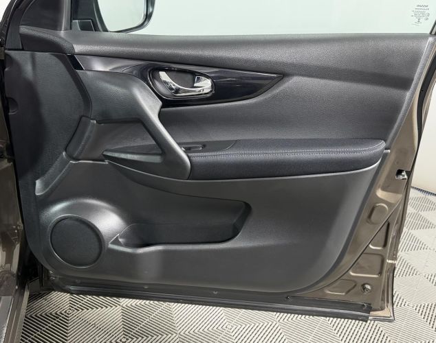 Nissan Qashqai  LE
