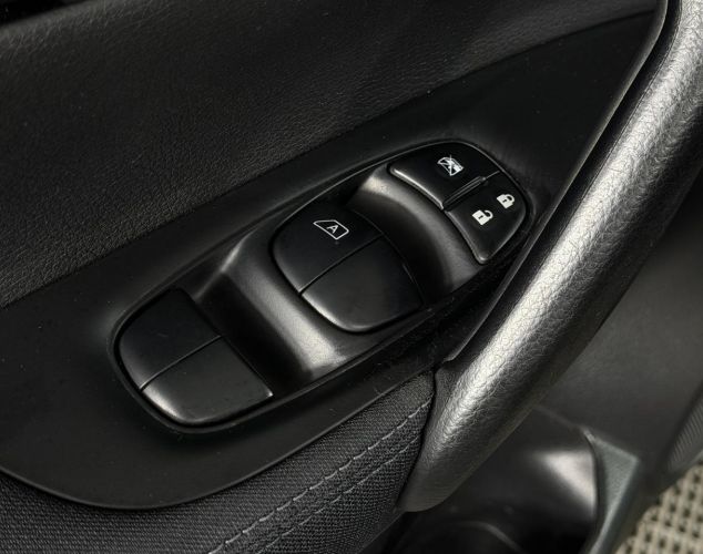 Nissan Qashqai  LE