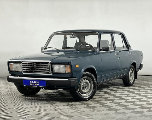 LADA (ВАЗ) 2107  Базовая