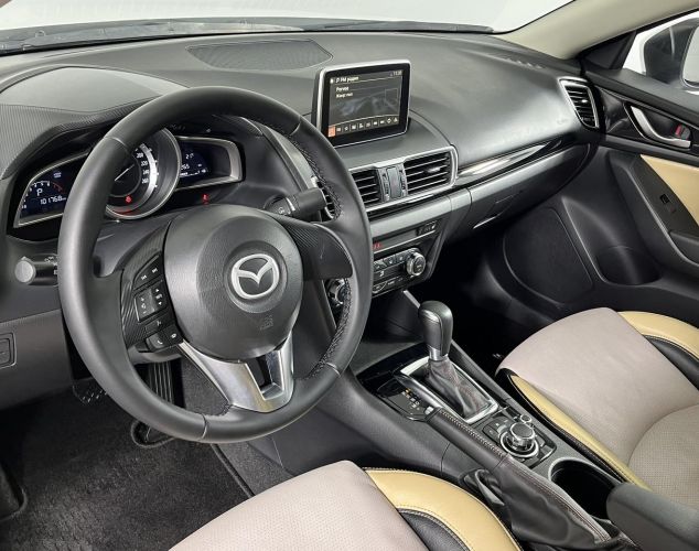 Mazda 3  