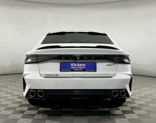 CHERY Arrizo 8  
