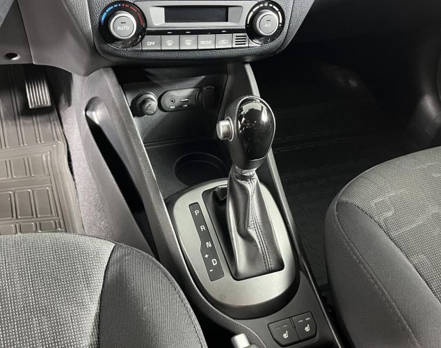 Kia Rio  Premium