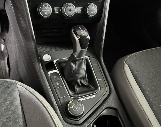 Volkswagen Taos  JOY!