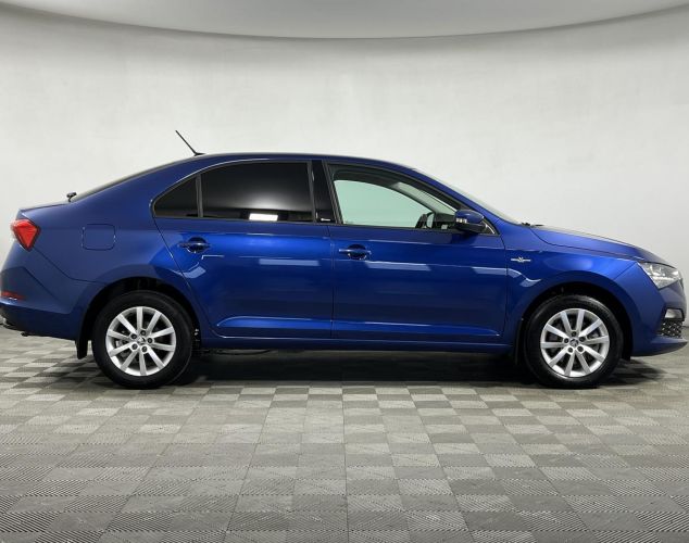 SKODA Rapid  Hockey Edition