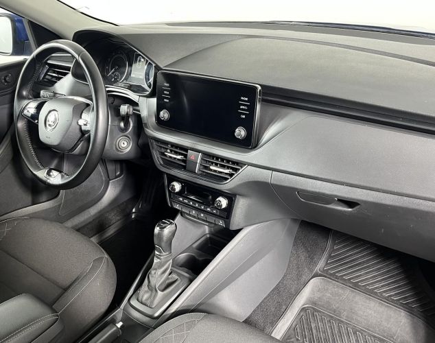SKODA Rapid  Hockey Edition
