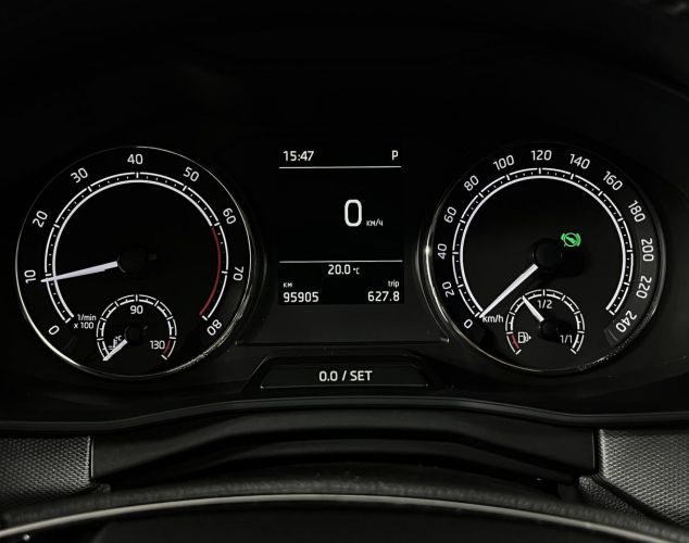 SKODA Rapid  Hockey Edition