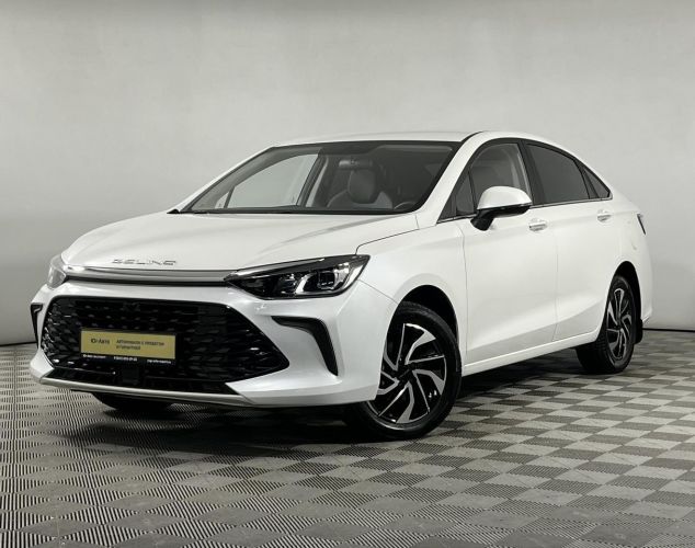 BAIC Ю5 Плюс (U5 Plus)  