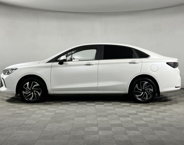 BAIC Ю5 Плюс (U5 Plus)  