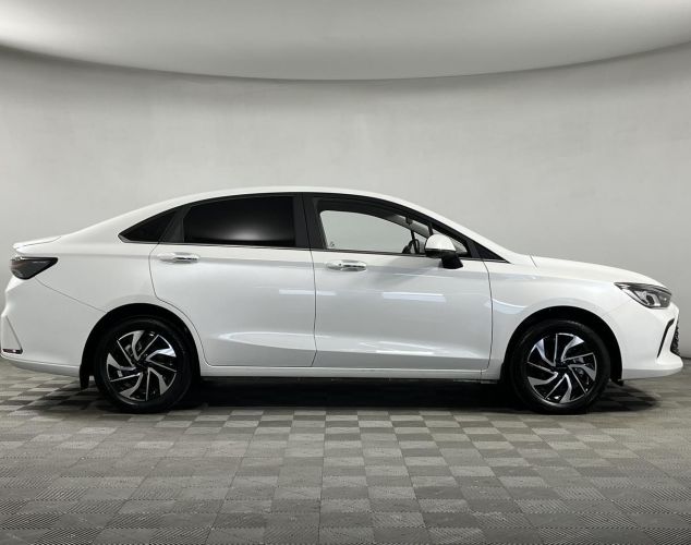 BAIC Ю5 Плюс (U5 Plus)  