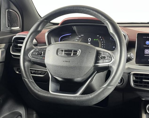 Geely Coolray  