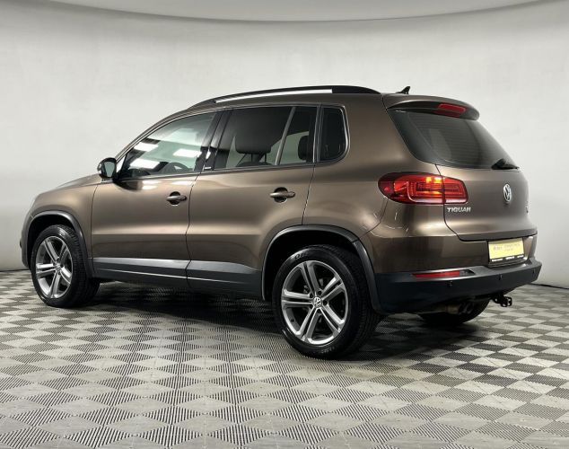 Volkswagen Tiguan  