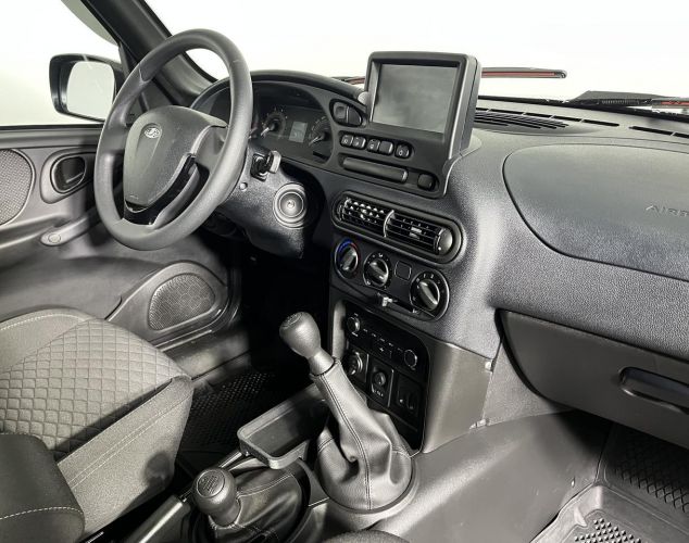 LADA (ВАЗ) Niva Travel  [BLACK]