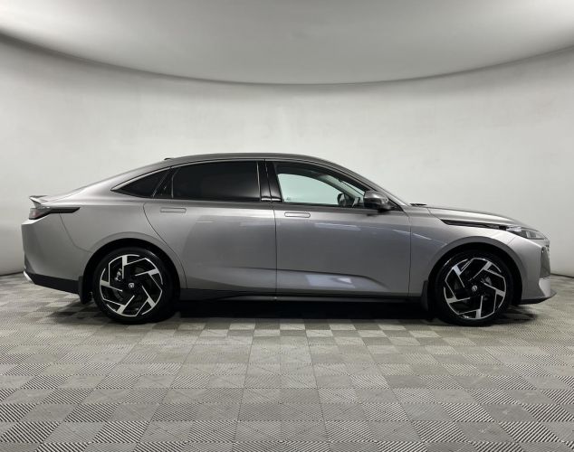 Changan LAMORE  