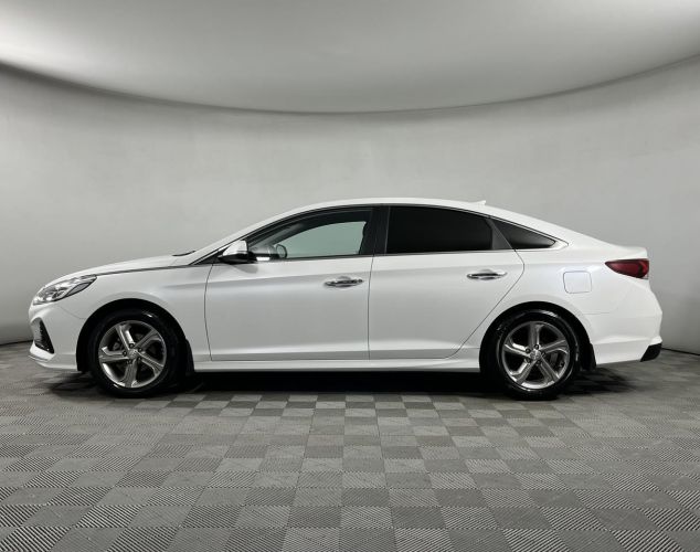 Hyundai Sonata  Style