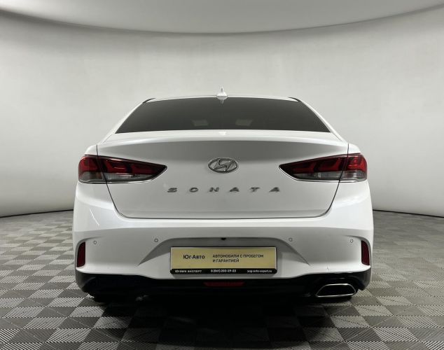 Hyundai Sonata  Style