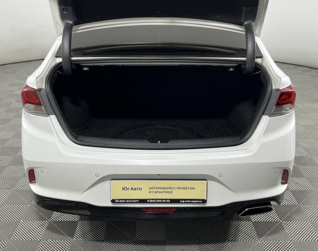 Hyundai Sonata  Style