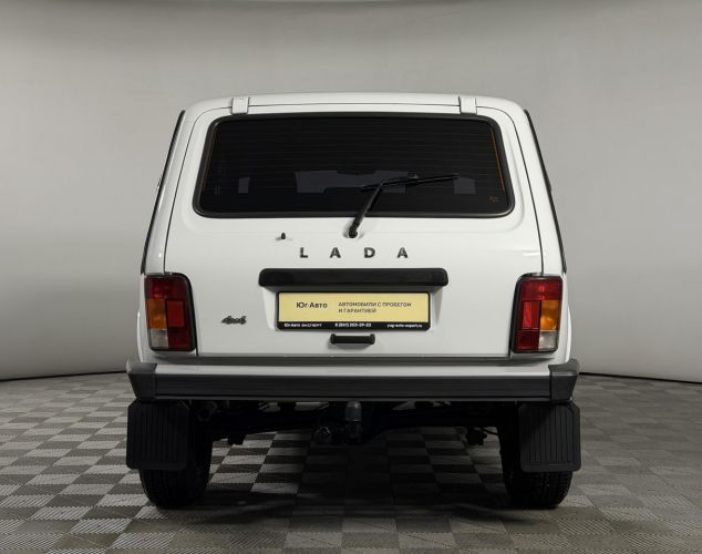 LADA (ВАЗ) Niva (4x4)  Luxe