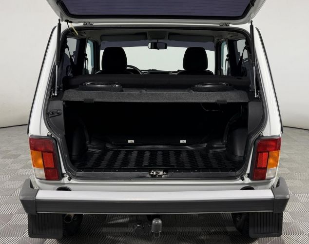 LADA (ВАЗ) Niva (4x4)  Luxe