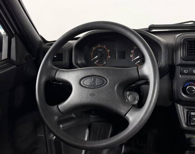 LADA (ВАЗ) Niva (4x4)  Luxe