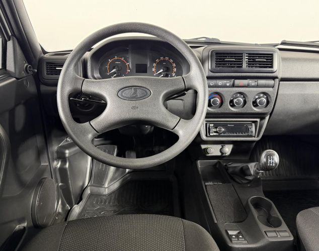 LADA (ВАЗ) Niva (4x4)  Luxe