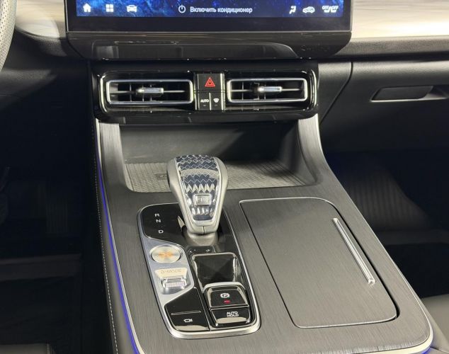 GAC GS8  