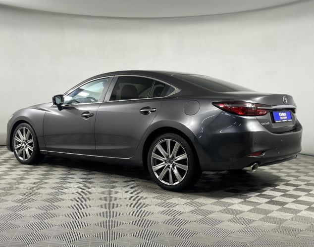 Mazda 6  Supreme Plus