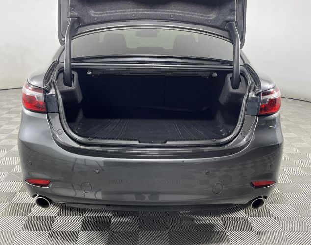 Mazda 6  Supreme Plus