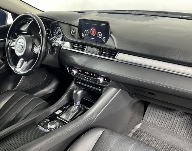 Mazda 6  Supreme Plus