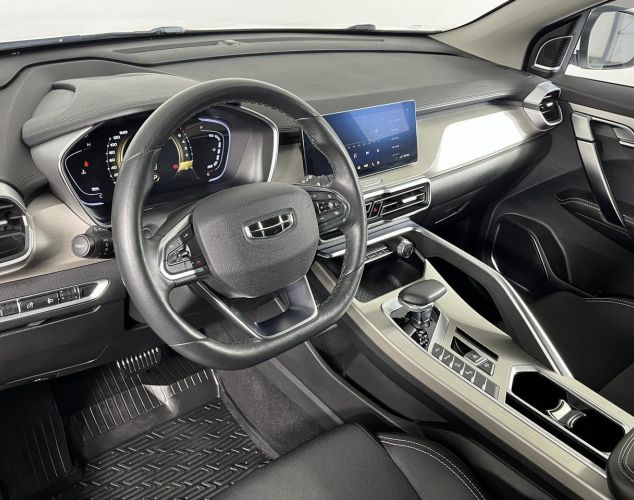 Geely Coolray  