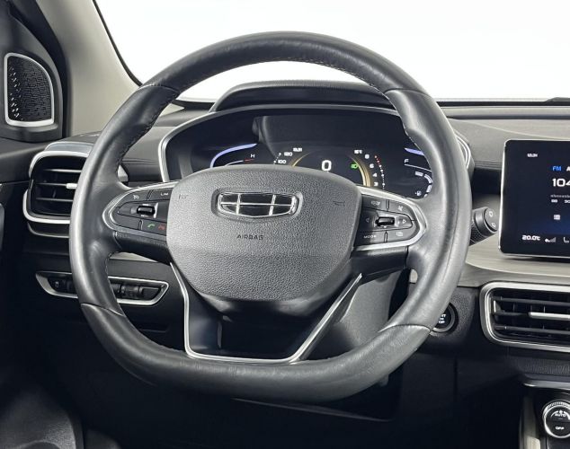 Geely Coolray  