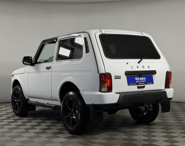 LADA (ВАЗ) Niva (4x4)  