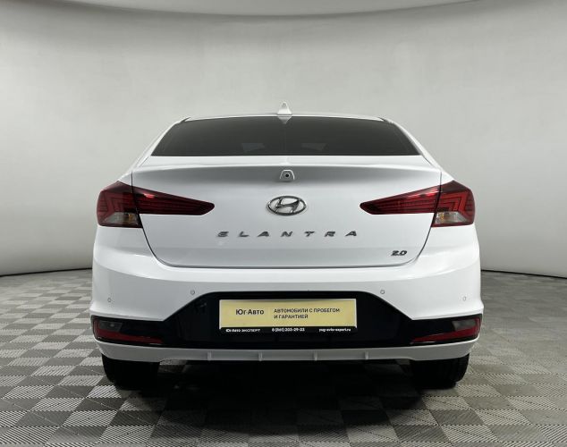 Hyundai Elantra  