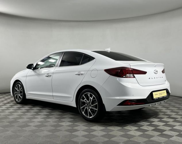 Hyundai Elantra  