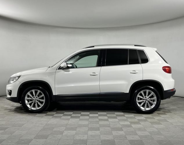 Volkswagen Tiguan  Adventure