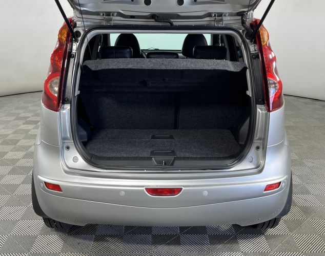 Nissan Note  Luxury