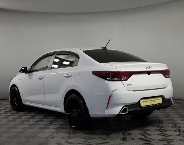 Kia Rio  Luxe