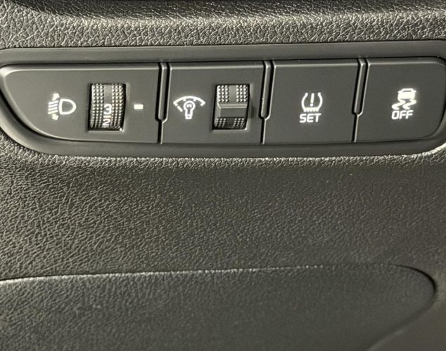 Kia Rio  Luxe